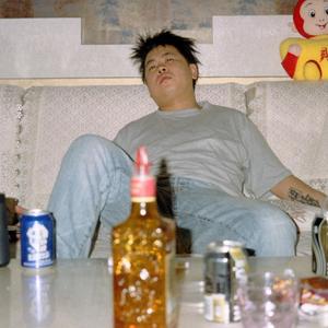 女学生按摩AV姦奷
