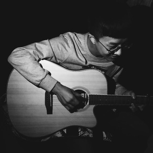 女学生按摩AV姦奷
